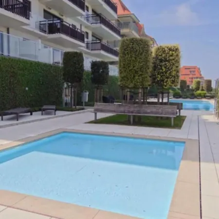Duplex Capricia Met Zwembad Jachthaven Nieuwpoort